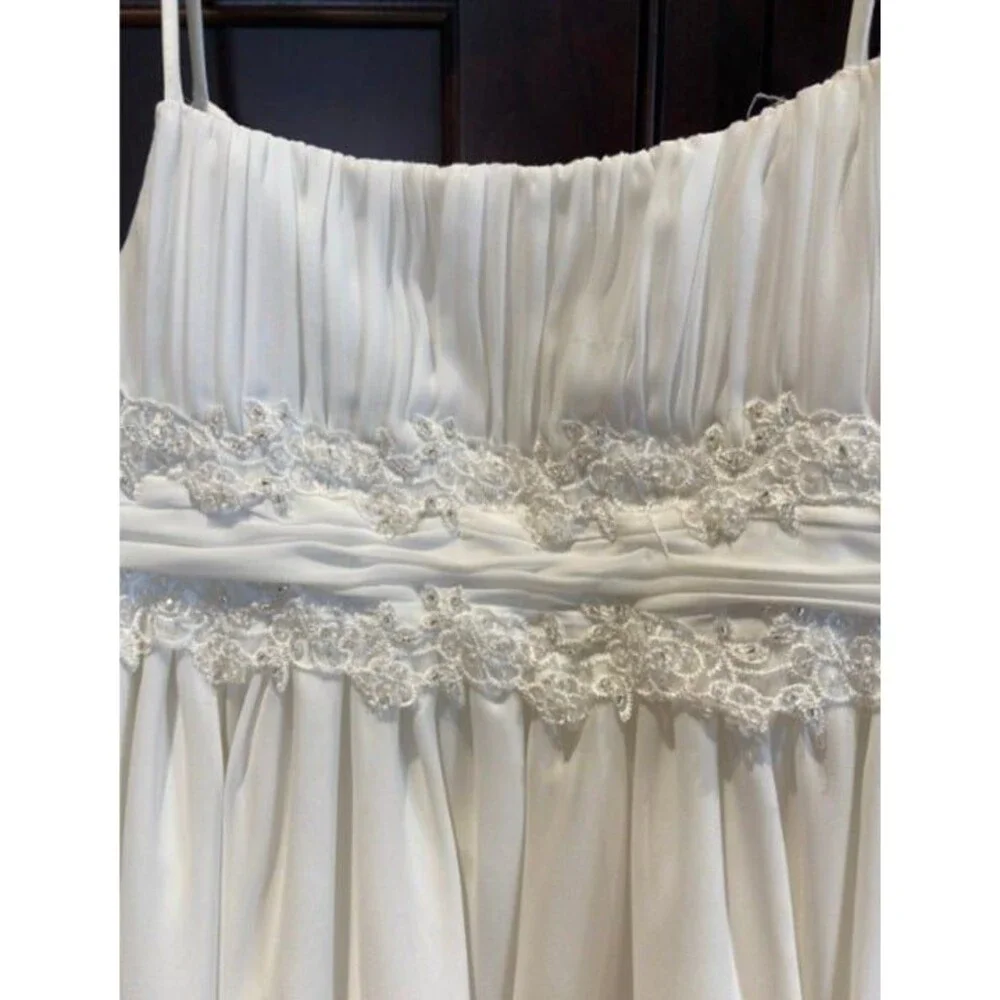 David's Bridal Full Length Ivory Dress - Picture 4 of 8